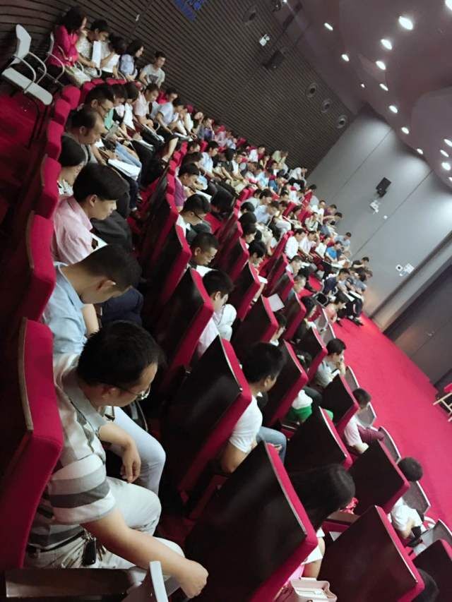 太陽能智慧路燈，太陽能路燈廠家，太陽能路燈價格