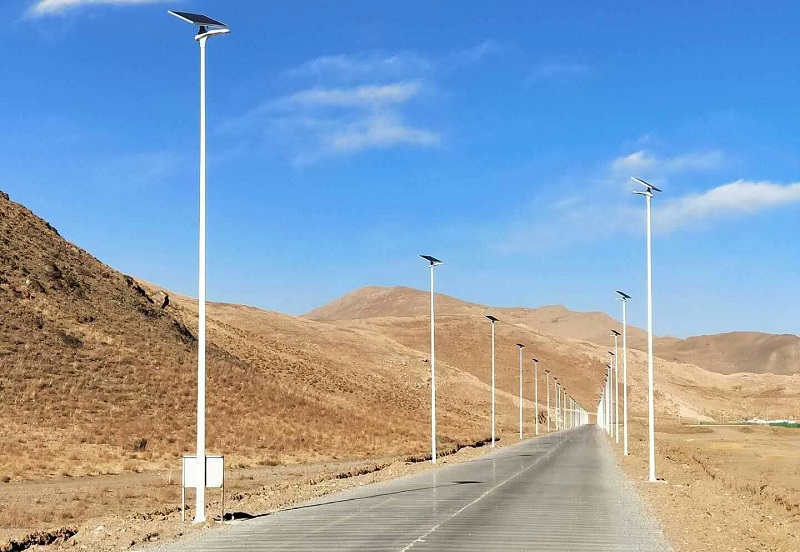 太陽能路燈廠家在節能減排政策中的角色